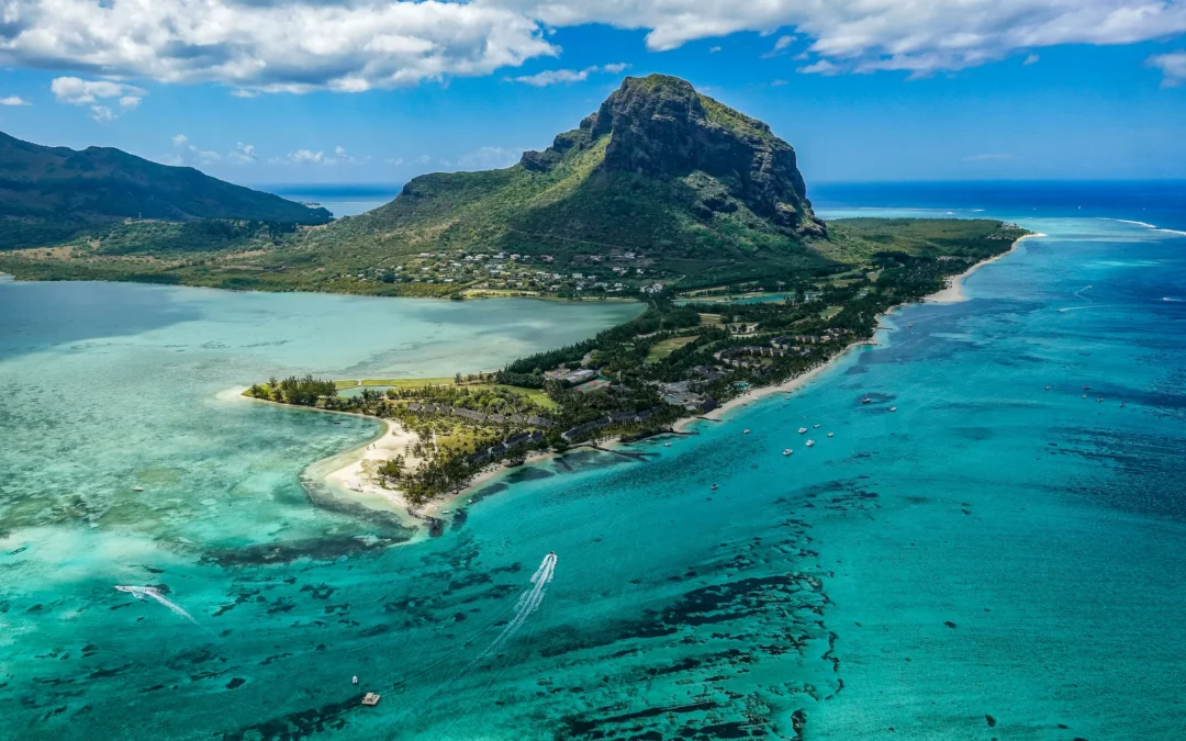 Le Morne Beach: A Magical Experience in Paradise Island